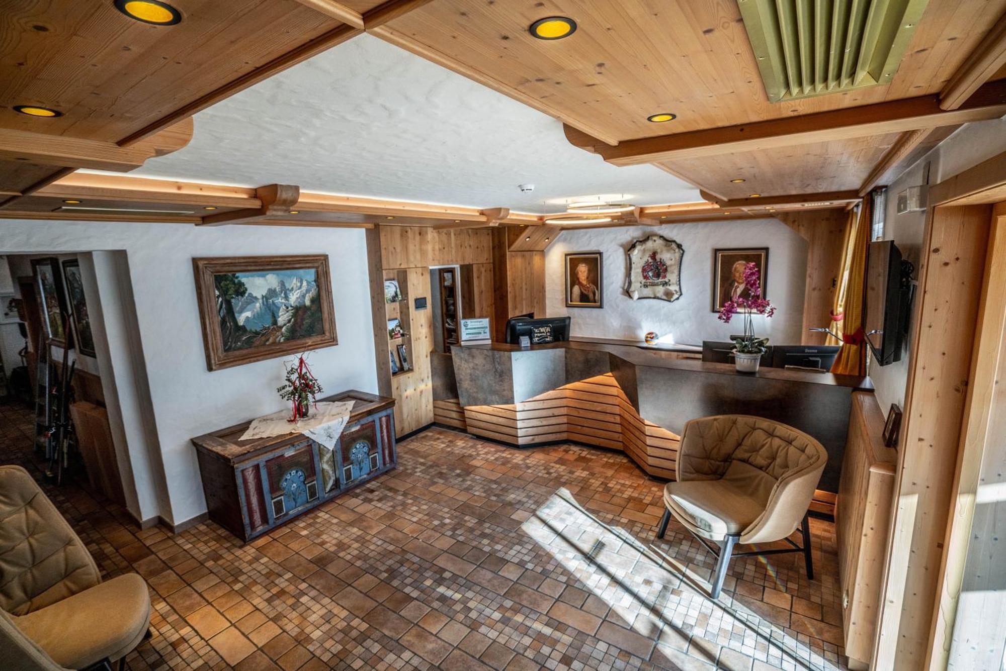 Alpin Panoramahotel Laerchenhof Heiligenblut Esterno foto