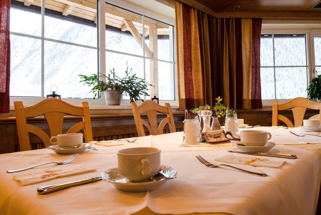Alpin Panoramahotel Laerchenhof Heiligenblut Esterno foto